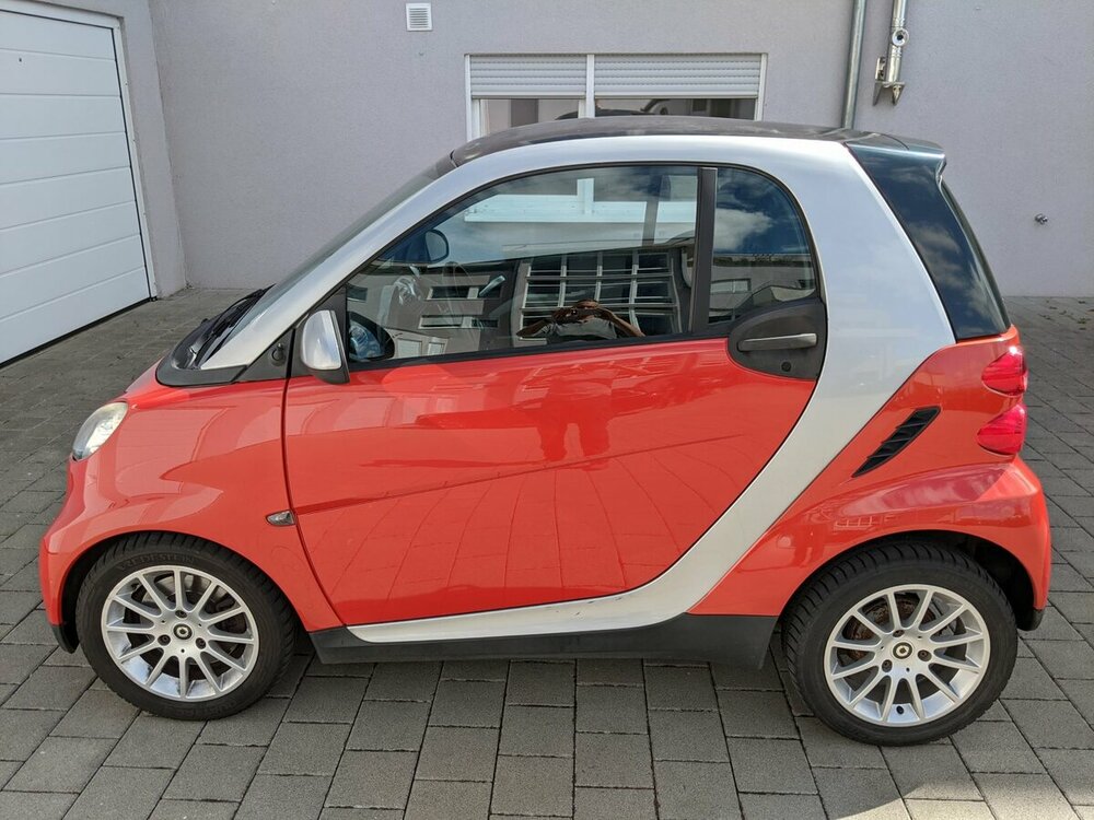 Fahrerseite außen.jpg