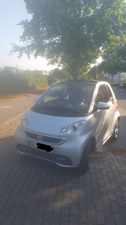 Smart vorne.jpg