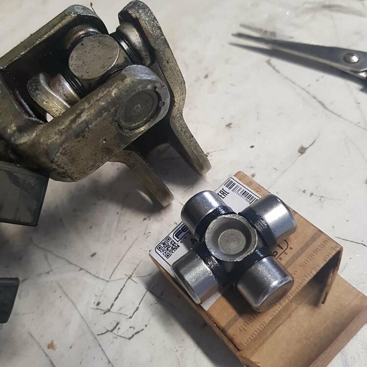 Kreuzgelenk Smart 450 b.jpg