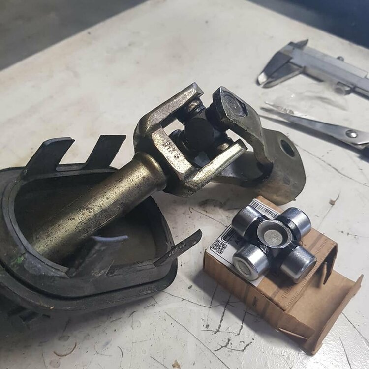 Kreuzgelenk Smart 450 a.jpg