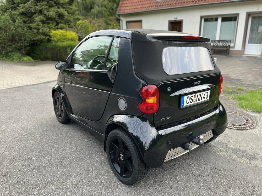 03 Smart hinten links.jpeg