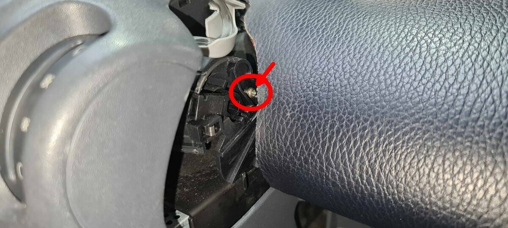 450 Schraube Gebläseschalter.jpg