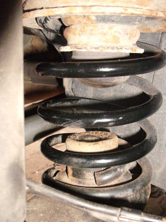 gebrochene Bilstein Feder 1.jpg